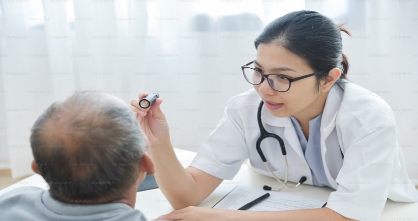 Best Eye Hospital In Delhi For Cataract Surgery.jpg